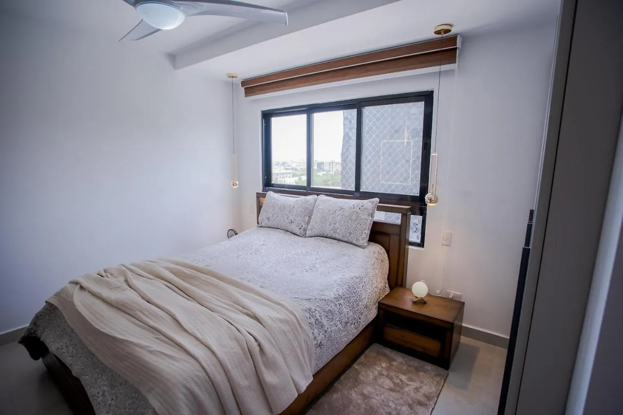 Stylish City Condo W- Pool Gym Panoramic Views Santo Domingo